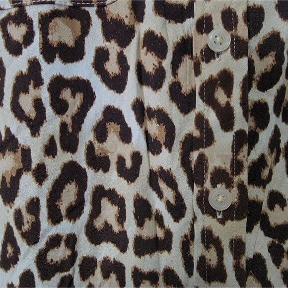 Chicos animal print long sleeves blouse size 1 beige brown Button up - Picture 4 of 6